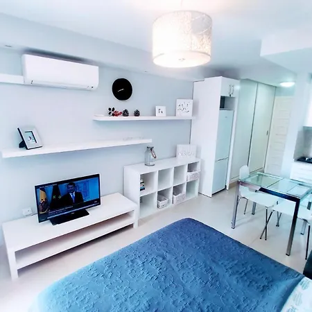 Estudio Summerland En Cristianos * Арона